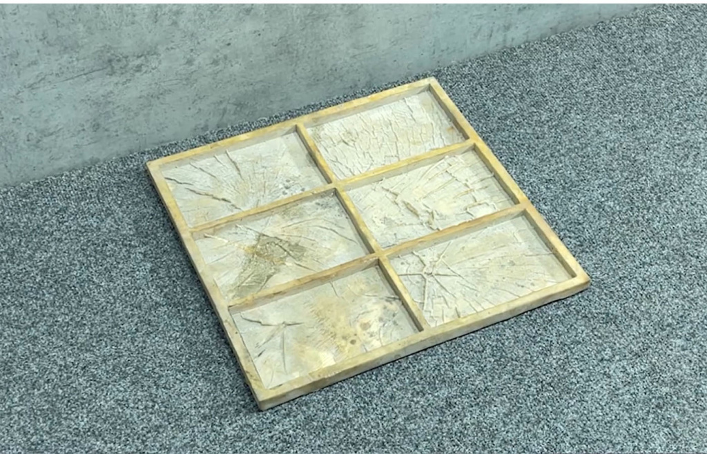 Forma-iz-formplast.jpg Forma-iz-formplast.jpg
