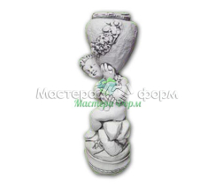 "Мальчик с кувшином"