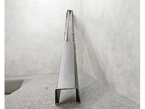 Двухсторонний столб Песчаник №21